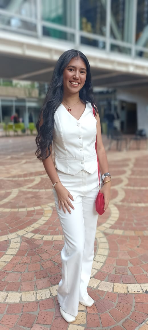 Mariana Guarnizo, founder of STEAM Nativo